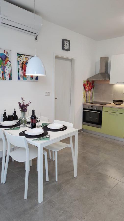 Apartments More Βις Εξωτερικό φωτογραφία